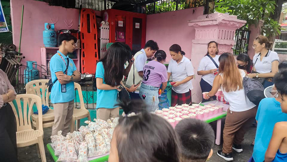 Outreach at Brgy. 33, Pasay City