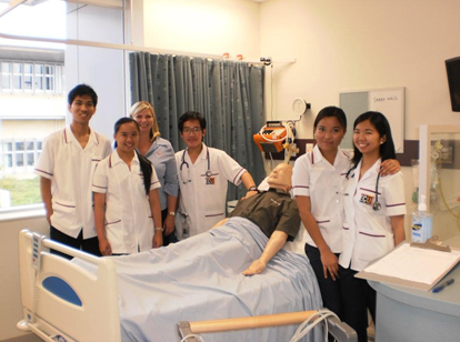 INP students in the Simulation Laboratory of ECU.
